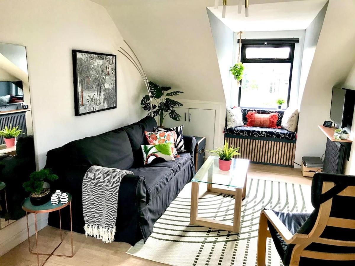 The Morningside Apartment Charming Stylish Apartment In The Centre Of Innerleithen Ngoại thất bức ảnh